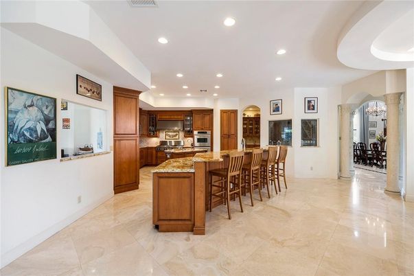 Dining room, Interior, Kitchen, Recessed Lighting, Stainless Steel Appliances