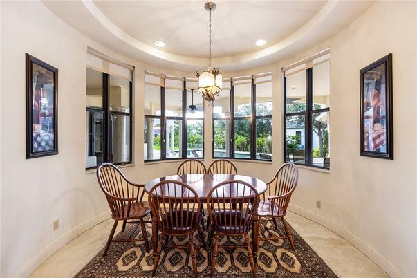 Dining room, Interior, Pendant Lights, Recessed Lighting