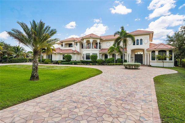 Backyard, Exterior, Facade, Mediterranean