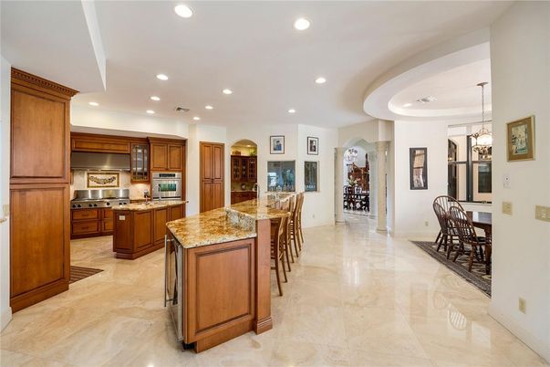 Dining room, Interior, Kitchen, Pendant Lights, Recessed Lighting, Stainless Steel Appliances