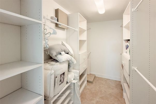Interior, Walk-in Closets