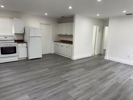 Interior, Kitchen, Recessed Lighting, Wood Texture Flooring