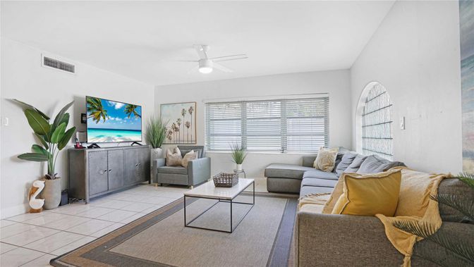 Interior, Living room