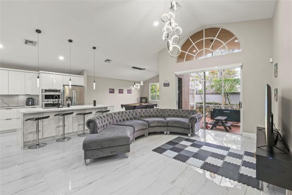 Interior, Kitchen, Living room, Marble, Pendant Lights, Recessed Lighting, Stainless Steel Appliances