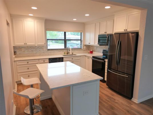 Interior, Kitchen, Recessed Lighting, Wood Texture Flooring