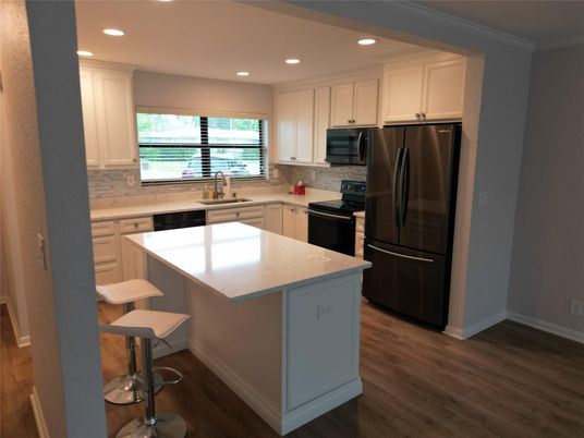 Interior, Kitchen, Recessed Lighting, Wood Texture Flooring