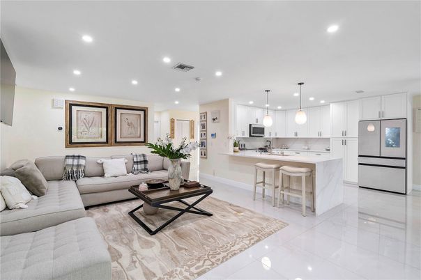 Interior, Kitchen, Living room, Pendant Lights, Recessed Lighting