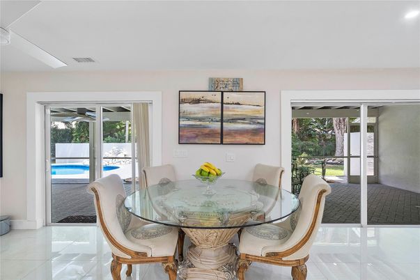 Dining room, Interior, Recessed Lighting