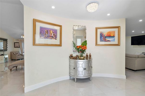 Interior, Recessed Lighting