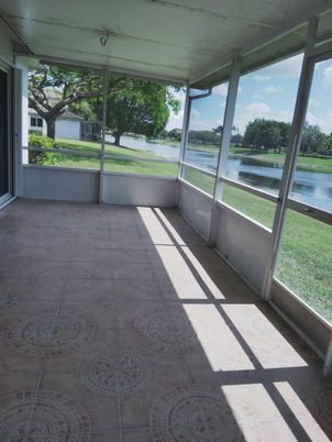 Interior, Sun Room, Water