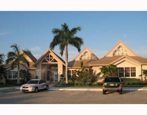 Exterior, Facade, American Craftsman