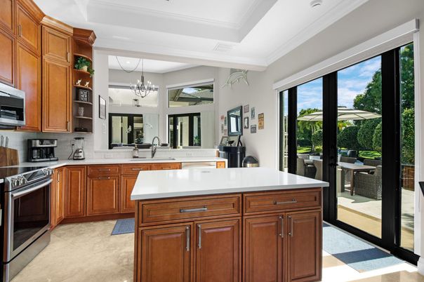 Chandelier, Interior, Kitchen, Recessed Lighting, Stainless Steel Appliances