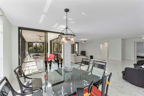 Chandelier, Dining room, Interior, Living room, Marble