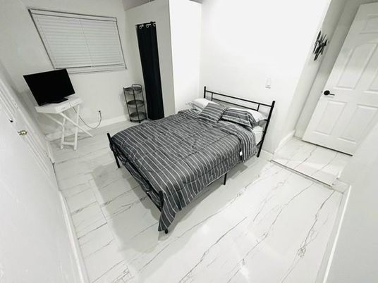 Bedroom, Interior, Marble