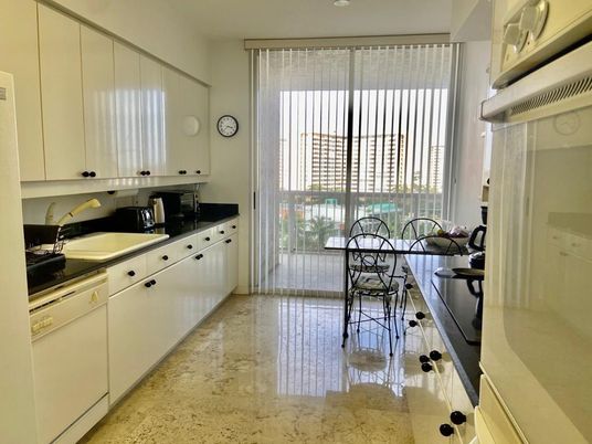 Dining room, Interior, Kitchen