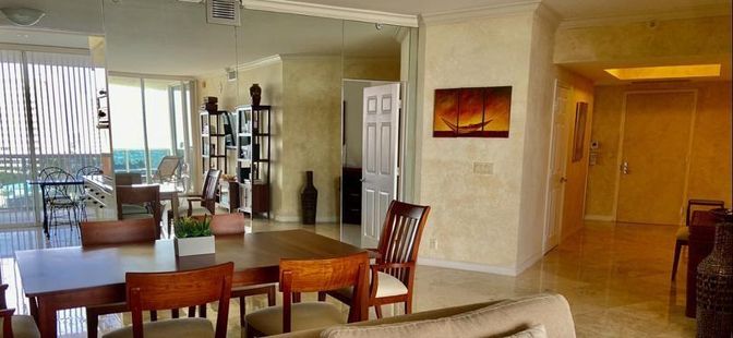 Dining room, Interior, Water