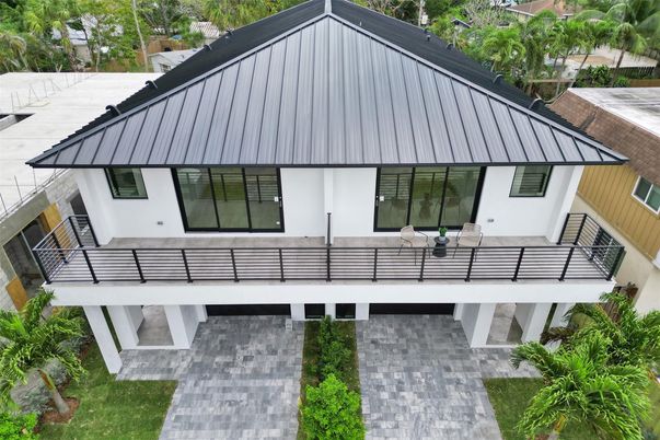 Exterior, Facade, None