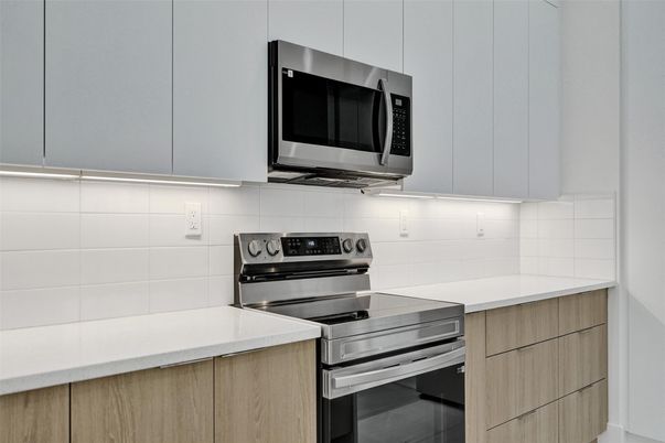 Interior, Kitchen, Stainless Steel Appliances