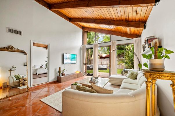 Interior, Living room, Wooden Beams, Wooden Ceilings