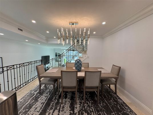 Dining room, Interior, Pendant Lights, Recessed Lighting