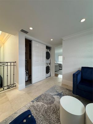 Bathroom, Free Standing Baths, Interior, Recessed Lighting