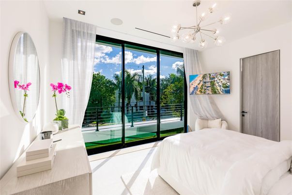 Bedroom, Interior, Pendant Lights