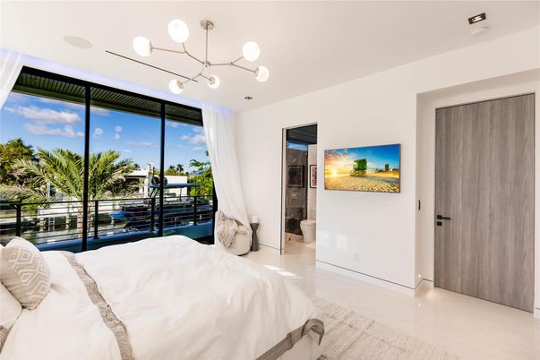 Bedroom, Interior, Pendant Lights