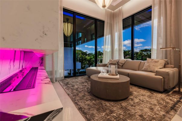 Interior, Living room, Pendant Lights