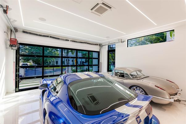 Interior, Recessed Lighting