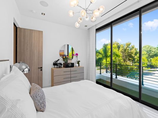 Bedroom, Interior, Pendant Lights