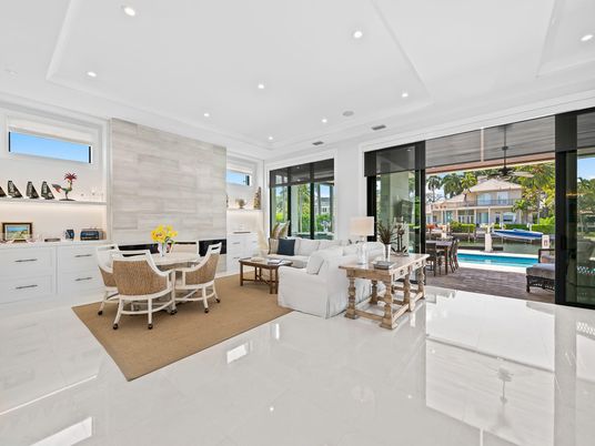 Dining room, Interior, Living room, Recessed Lighting