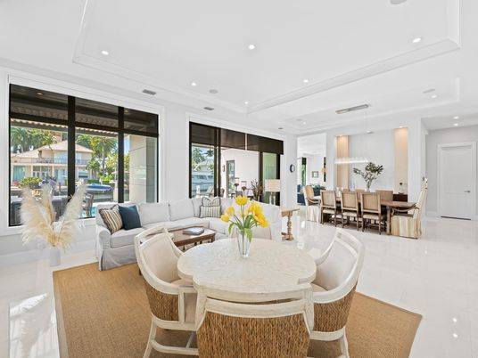 Dining room, Interior, Living room, Pendant Lights, Recessed Lighting