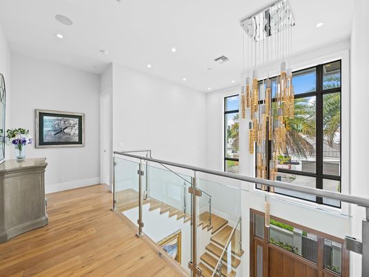 Interior, Pendant Lights, Recessed Lighting, Wood Texture Flooring