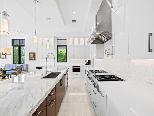 Interior, Kitchen, Pendant Lights, Recessed Lighting, Stainless Steel Appliances