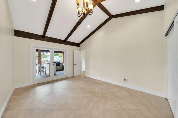 Chandelier, Empty room, Interior, Recessed Lighting, Wooden Beams