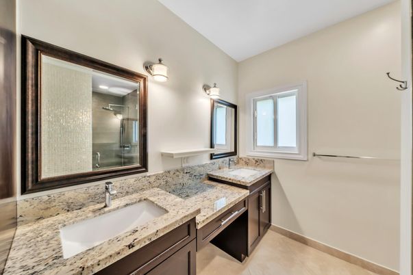 Bathroom, Dual Sink Vanities, Interior