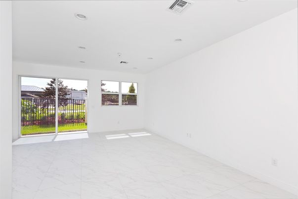 Empty room, Interior, Marble, Recessed Lighting