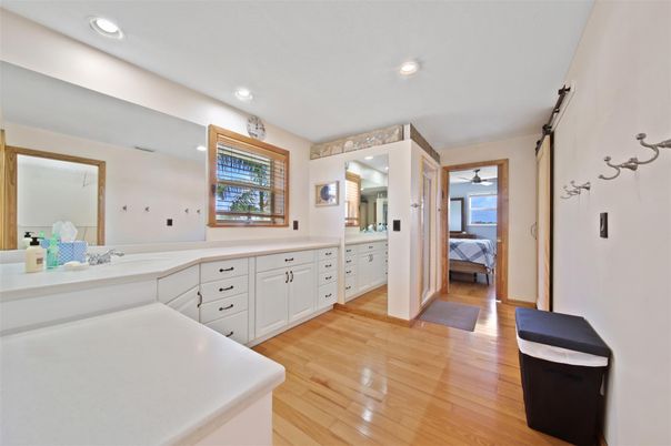 Bathroom, Bedroom, Interior, Recessed Lighting, Wood Texture Flooring