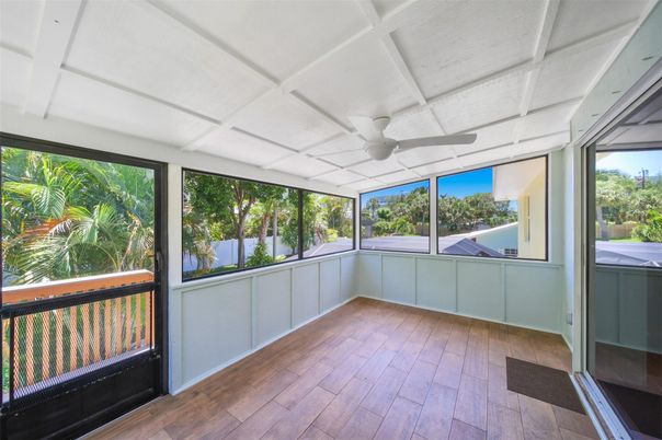 Interior, Sun Room, Wood Texture Flooring