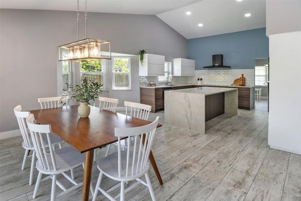 Dining room, Interior, Living room, Pendant Lights, Recessed Lighting, Wood Texture Flooring