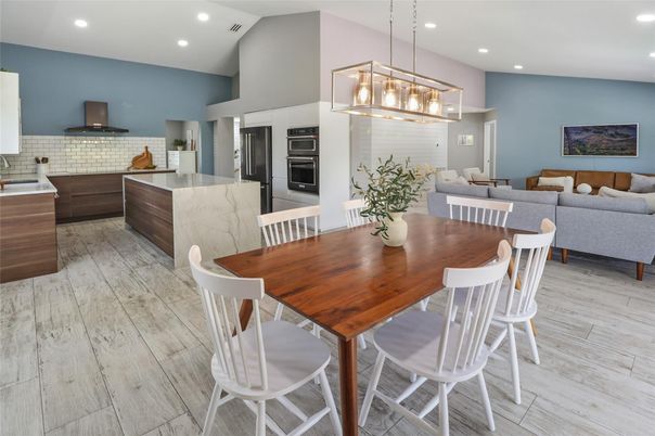 Dining room, Interior, Kitchen, Pendant Lights, Recessed Lighting, Wood Texture Flooring