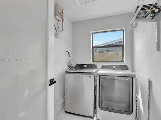 Interior, Utility Closets, Washer