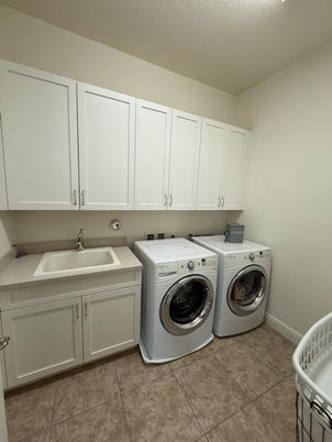 Interior, Washer