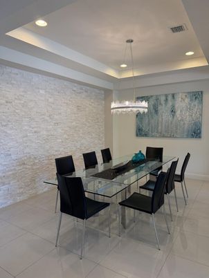 Dining room, Interior, Pendant Lights, Recessed Lighting