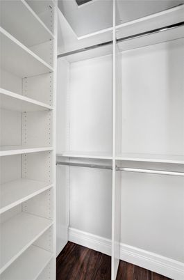 Interior, Walk-in Closets, Wood Texture Flooring