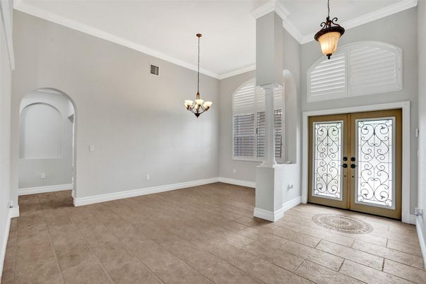 Chandelier, Interior, Pendant Lights