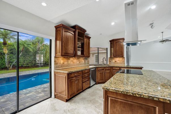 Interior, Kitchen, Recessed Lighting