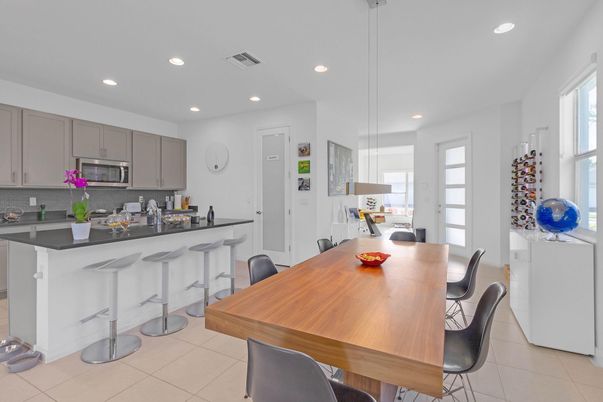 Dining room, Interior, Kitchen, Pendant Lights, Recessed Lighting