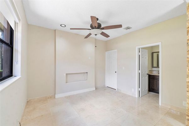 Bathroom, Empty room, Interior, Recessed Lighting