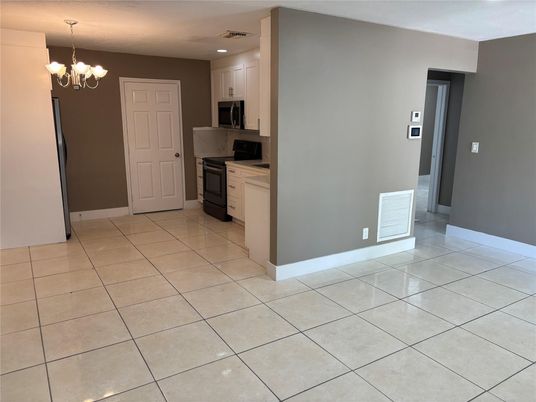 Chandelier, Empty room, Interior, Kitchen, Recessed Lighting